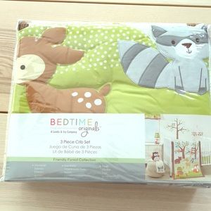 Three piece crib set
